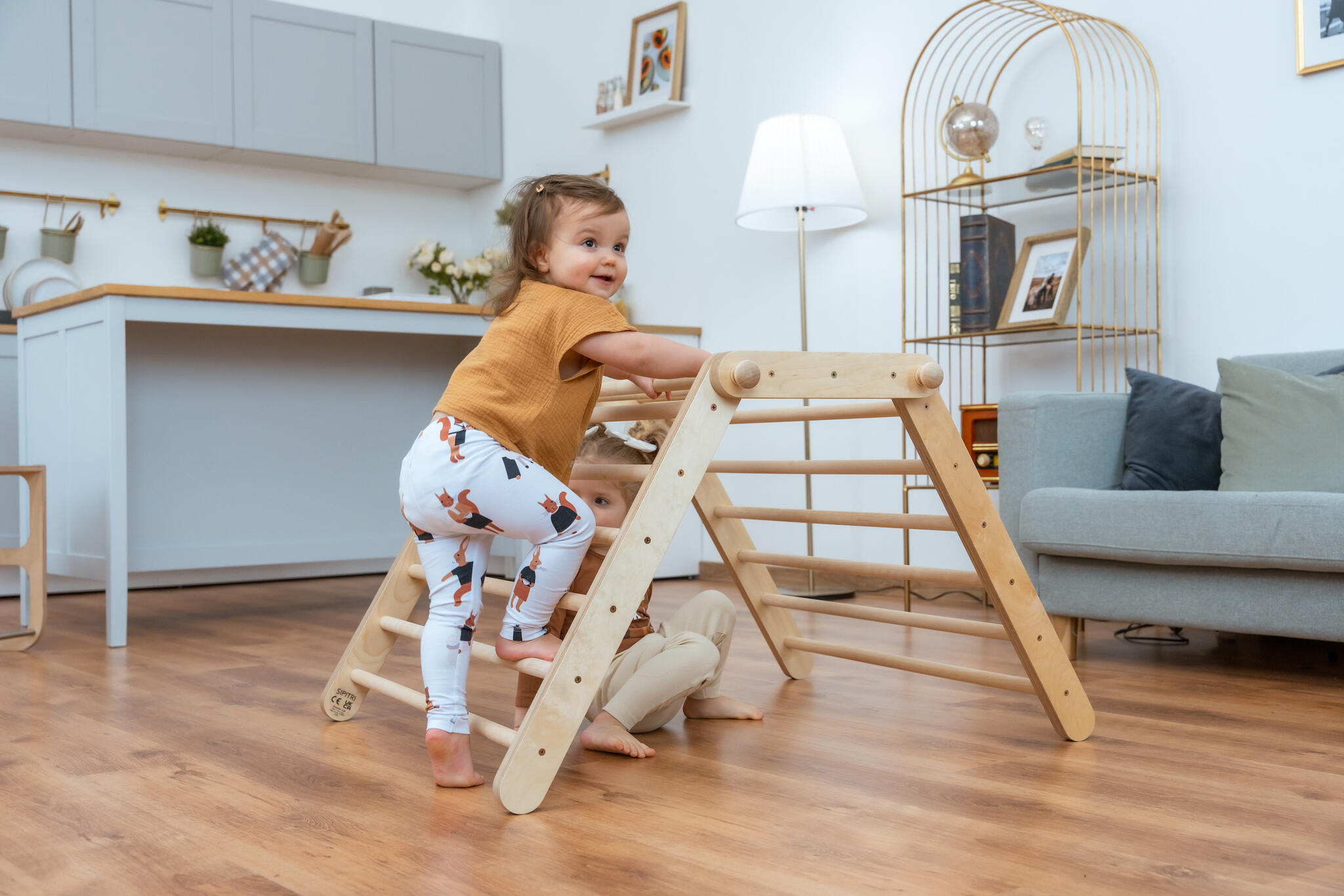 Ette Tete 3-osaline ronimiskolmnurk koos kaldteega